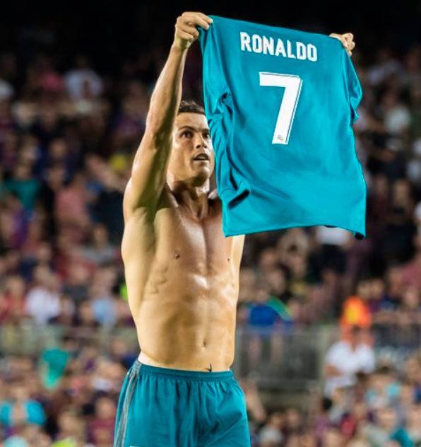 專注於足球 專注於足球