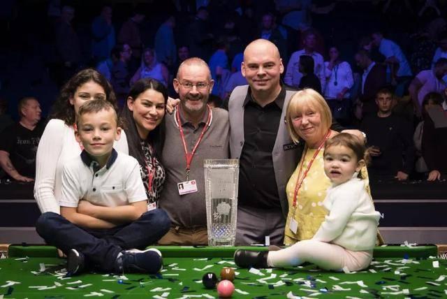 的浓墨重彩 的浓墨重彩