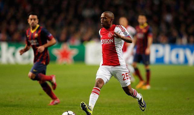 更显示了球 更显示了球