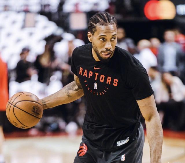 万隆中场 万隆中场